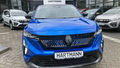 Neu Renault Rafale Techno 200 PS (147 kW) 2025 Perlmuttweiß metallic (weiß) SUV
