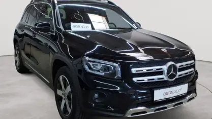 Gebraucht Mercedes GLB220 Progressive 190 PS (139 kW) 2023 Kosmosschwarz metallic SUV