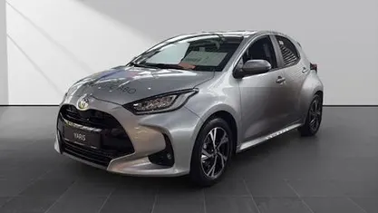 Gebraucht Toyota Yaris Hybrid 116 PS (85 kW) 2025 Limousine