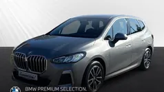 Grau Gebraucht 2023 BMW 218 Active Tourer M Sport Van / Kleinbus | 27.730 € (Guter Preis)