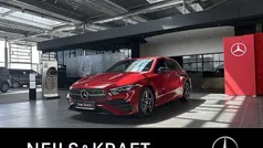 Andere Gebraucht 2023 Mercedes A220 Night Limousine | 34.970 € (Fairer Preis)