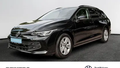 Gebraucht VW Golf VIII Life 150 PS (110 kW) 2024 Schwarz Limousine