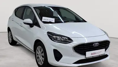 Begagnad Ford Fiesta Cool & Connect 75 HK (55 kW) 2023 Vit Halvkombi