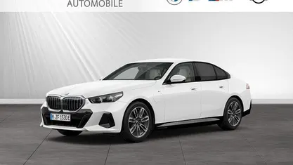 Gebraucht BMW 550e M Sport 489 PS (359 kW) 2025 Limousine