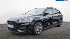 Schwarz / obsidianschwarz Neu 2025 Ford Focus ST-Line X Kombi | 30.990 € (Fairer Preis)