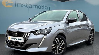 Używany Peugeot 208 Allure 101 KM (74 kW) 2022 Szary Hatchback