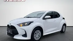 Gebraucht 2025 Toyota Yaris Hybrid Business Edition Kleinwagen | 23.800 € (Fairer Preis)