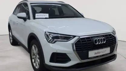 Gebraucht Audi Q3 Ambiente 150 PS (110 kW) 2022 Gletscherweiß metallic SUV