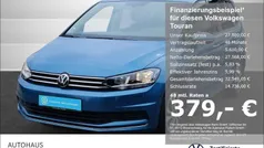 Blau Gebraucht 2021 VW Touran Active Van / Kleinbus | 27.880 € (Fairer Preis)