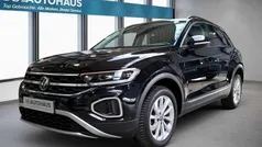 Gebraucht 2023 VW T-Roc Style SUV | 28.690 € (Fairer Preis)