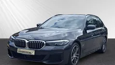 Grau Gebraucht 2022 BMW 530 M Sport Kombi | 43.990 € (Fairer Preis)