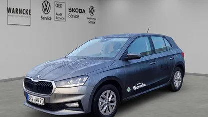 Grau Gebraucht 2025 Skoda Fabia Selection Limousine | 19.470 € (Fairer Preis)