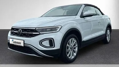 Pure white Gebraucht 2023 VW T-Roc Cabriolet Style Cabrio | 28.288 € (Guter Preis)