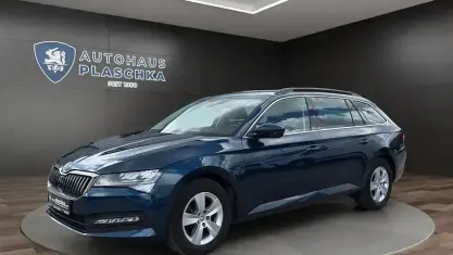 Gebraucht Skoda Superb Ambition 150 PS (110 kW) 2023 Lavablau Kombi