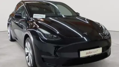 Gebraucht Tesla Model Y 378 kW (514 PS) 2023 Solid black SUV