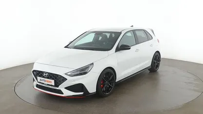 Weiß Gebraucht 2022 Hyundai i30 N Performance Limousine | 27.510 € (Fairer Preis)