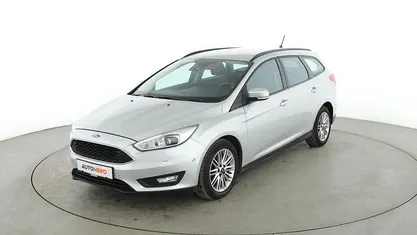 Grau Gebraucht 2018 Ford Focus Business Edition Kombi | 11.590 € (Fairer Preis)