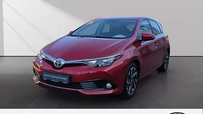 Gebraucht Toyota Auris Comfort 116 PS (85 kW) 2016 Limousine