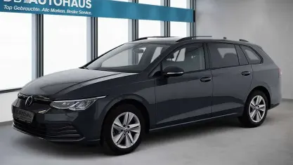 Gebraucht VW Golf VIII Life 116 PS (85 kW) 2024 Grau Kombi