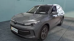 Grau Gebraucht 2024 VW Tiguan Life SUV | 37.530 € (Fairer Preis)