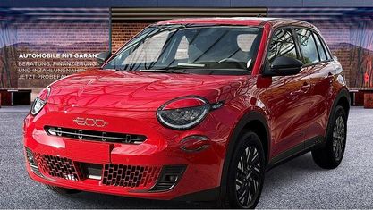 Nouvelle Fiat 600 101 ch (74 kW) 2025 Rouge Berline