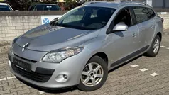 Gebraucht 2011 Renault Mégane III Expression Limousine | 2.799 € (Fairer Preis)