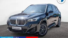 Saphirschwarz Gebraucht 2023 BMW X1 Comfort Edition SUV | 41.900 € (Fairer Preis)