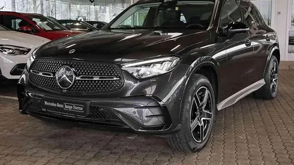 Gebraucht Mercedes GLC300e AMG 204 PS (150 kW) 2023 SUV