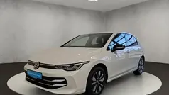 Gebraucht 2024 VW Golf VIII Life Limousine | 26.600 € (Guter Preis)