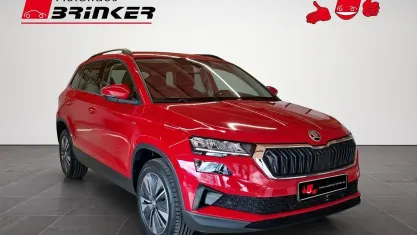 Używany Skoda Karoq Tour 150 KM (110 kW) 2023 Czerwony SUV