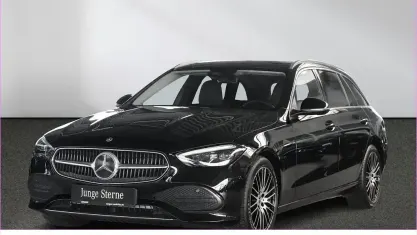 Gebraucht Mercedes C180 Avantgarde 170 PS (125 kW) 2023 Schwarz Limousine