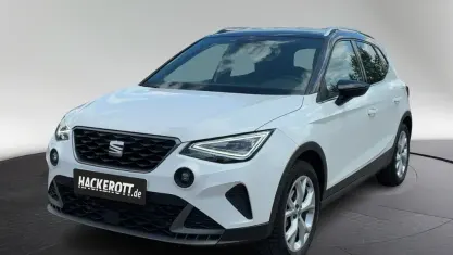 Gebraucht Seat Arona FR 110 PS (80 kW) 2023 Weiß SUV