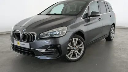 Gebraucht BMW 218 Luxury Line 150 PS (110 kW) 2020 Mineralgrau Van / Kleinbus