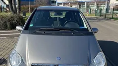Beige Gebraucht 2005 Mercedes A170 Elegance Van / Kleinbus | 2.400 € (Fairer Preis)