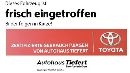 Rot Neu 2025 Toyota Yaris Cross SUV | 30.900 € (Fairer Preis)