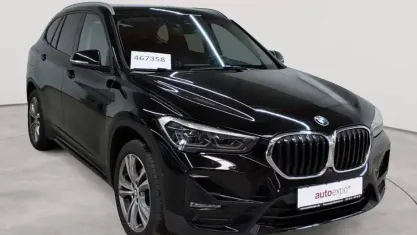 Gebraucht BMW X1 Sport Line 150 PS (110 kW) 2020 Schwarz uni SUV