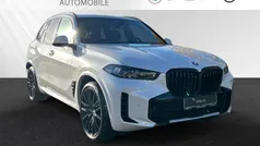 Mineralweiss metallic Neu 2025 BMW X5 M Sport SUV | 107.490 € (Fairer Preis)