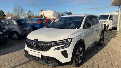 Weiß Gebraucht 2023 Renault Austral Equilibre SUV | 25.699 € (Fairer Preis)