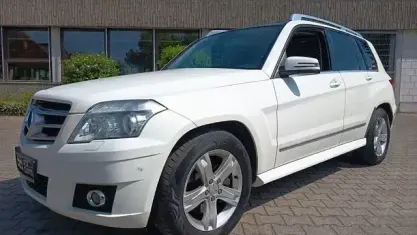 Gebraucht Mercedes GLK350 Sport 224 PS (164 kW) 2009 Calcitweiss/zirrusweiss SUV