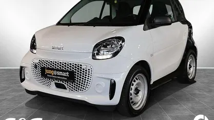 Gebraucht Smart ForTwo Coupé 60 kW (82 PS) 2022 Bodypanels in white Kleinwagen