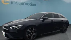 Schwarz Gebraucht 2020 Mercedes CLA200 Limousine | 24.149 € (Fairer Preis)