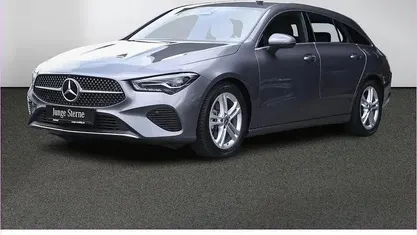 Lack mountaingrau Gebraucht 2024 Mercedes CLA180 Shooting Brake Progressive Kombi | 27.980 € (Guter Preis)