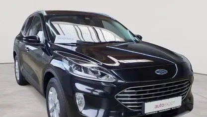 Gebraucht Ford Kuga Titanium 120 PS (88 kW) 2023 SUV