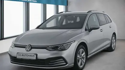 Gebraucht VW Golf VIII Life 110 PS (80 kW) 2024 Silber Kombi