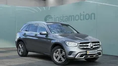 Grau Gebraucht 2022 Mercedes GLC300e SUV | 35.620 € (Fairer Preis)