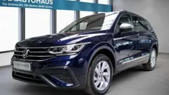 Blau Gebraucht 2023 VW Tiguan Allspace Life SUV | 28.550 € (Superpreis)