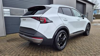 Neu Kia Sportage Spirit 150 PS (110 kW) 2026 Deluxeweiß metallic SUV