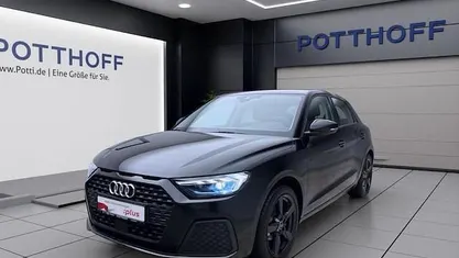 Gebraucht Audi A1 Sportback Ambiente 95 PS (69 kW) 2025 Mythosschwarz metallic Kleinwagen