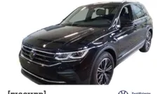 Schwarz Gebraucht 2024 VW Tiguan Move SUV | 35.440 € (Fairer Preis)