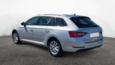 Gebraucht 2023 Skoda Superb Style Kombi | 27.377 € (Fairer Preis)